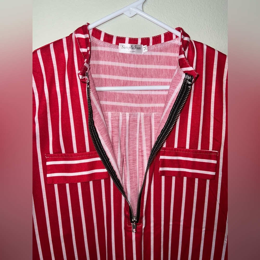 Like NEW: Simplefun Red and White Short Sleeve Zipper Top! Size Medium. - Picture 3 of 10